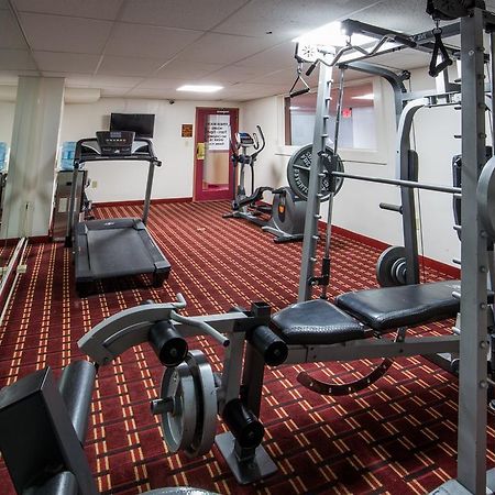 Ramada By Wyndham Medford Hotel & Conference Center Екстер'єр фото